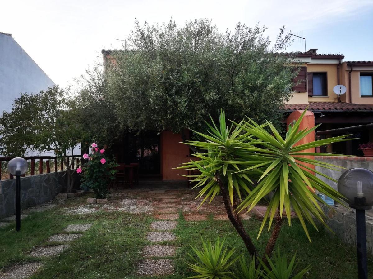 Donna Violante Porto Corallo Affittacamere Villaputzu Exterior foto